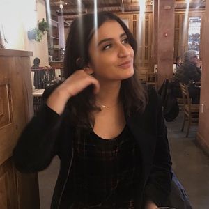 Meet your Posher, Marah